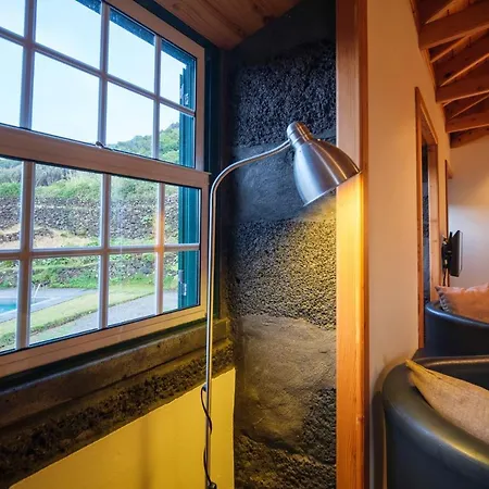 Stone Casa Do Caisinho Pico Island Holiday home Terra Alta