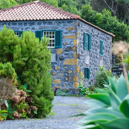 Holiday home Stone Casa Do Caisinho Pico Island *