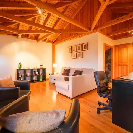 Stone Casa Do Caisinho Pico Island Holiday home *
