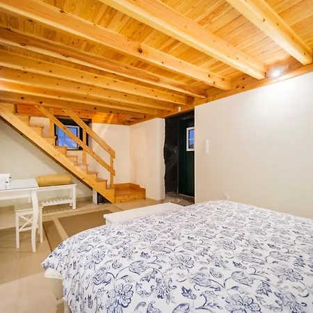 Stone Casa Do Caisinho Pico Island Holiday home *