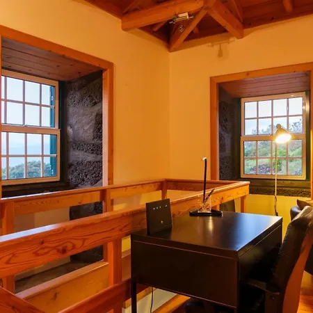 Stone Casa Do Caisinho Pico Island Дом отдыха Terra Alta