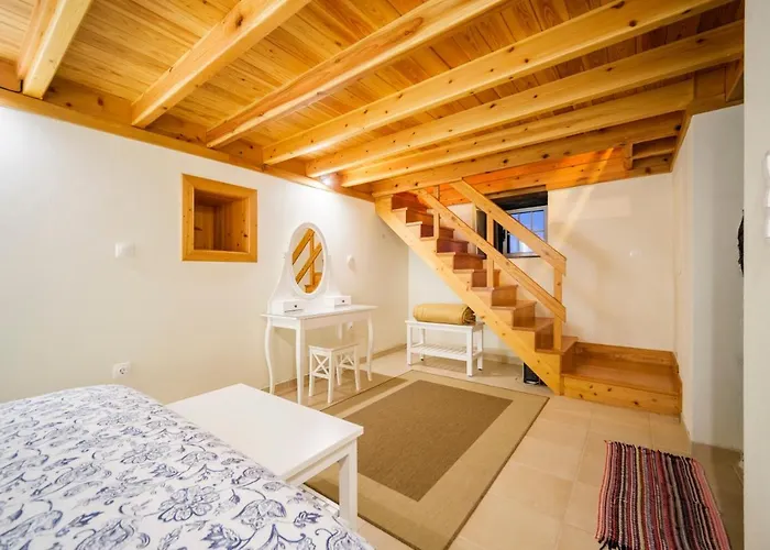 Vakantiehuis Stone Casa Do Caisinho Pico Island