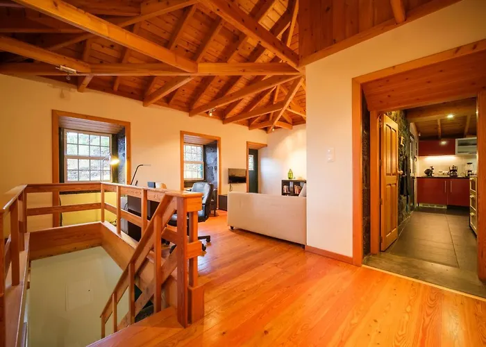 Dom wakacyjny Stone Casa Do Caisinho Pico Island Terra Alta