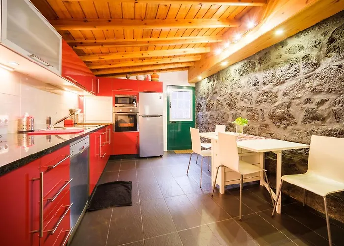 Stone Casa Do Caisinho Pico Island *